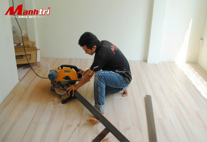 Lót sàn gỗ công nghiệp