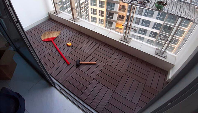 Vỉ gỗ nhựa iWood lót sàn ban công