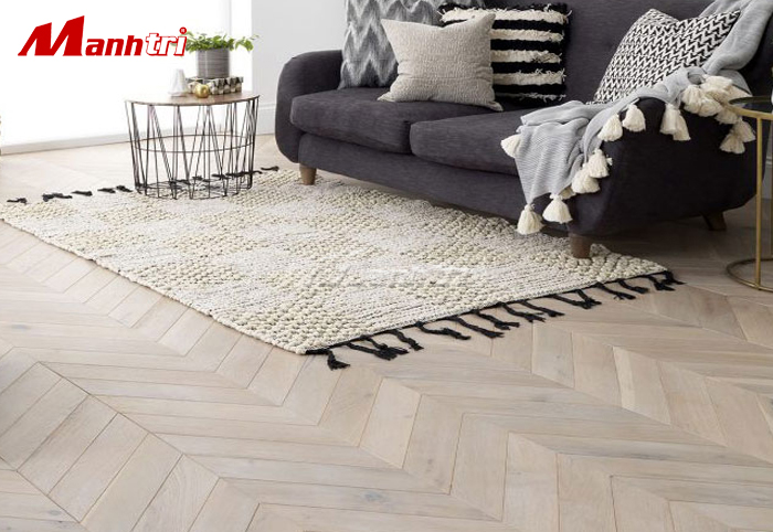 Mẫu sàn gỗ công nghiệp tại showroom