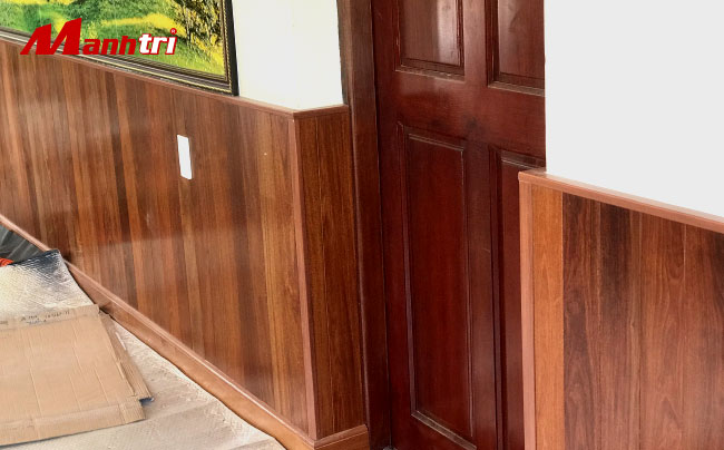 ốp tường sàn gỗ tự nhiên