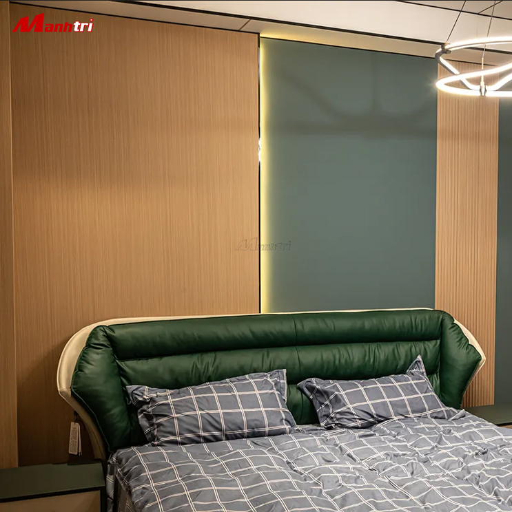 Tấm ốp than tre vân gỗ iWood thi công thực tế tại Mạnh Trí
