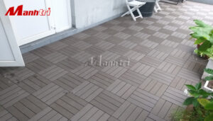 Vỉ gỗ nhựa lót san vườn