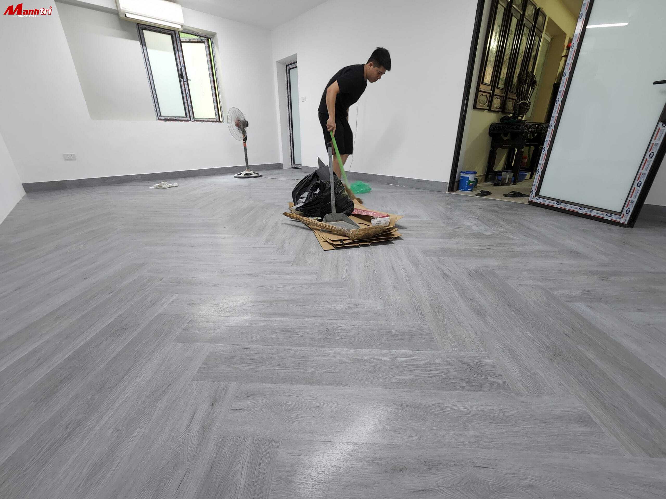 Bảng giá sàn nhựa dán keo Galaxy-Việt Nam