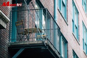 Trần nhựa kiểu dáng trần nổi độc đáo 2026